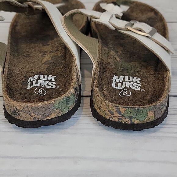 Muk Luks Marsha Sandals In White Womens Size 8 - Picture 5 of 7